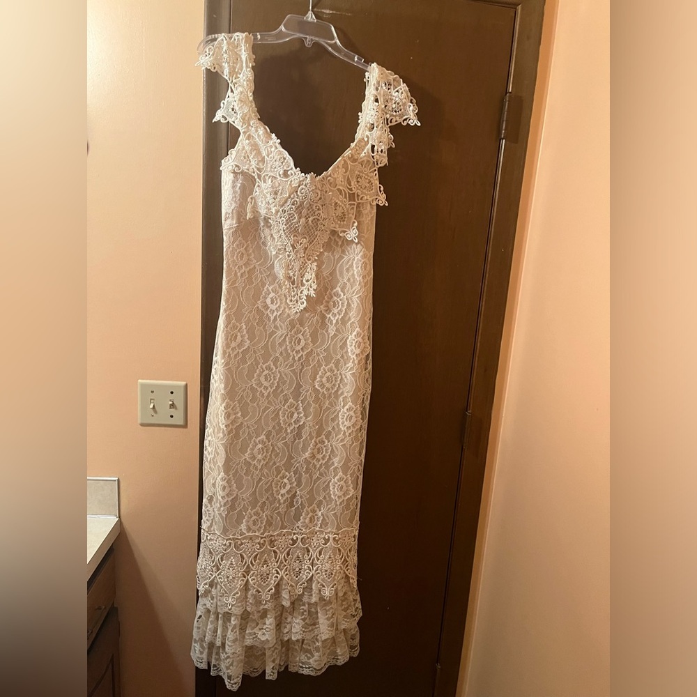 Loralie Original Vintage off white lace embroidered midi dress